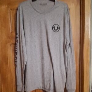 True Religion Men's Long Sleeve Tee in Light Gray with Black Logo